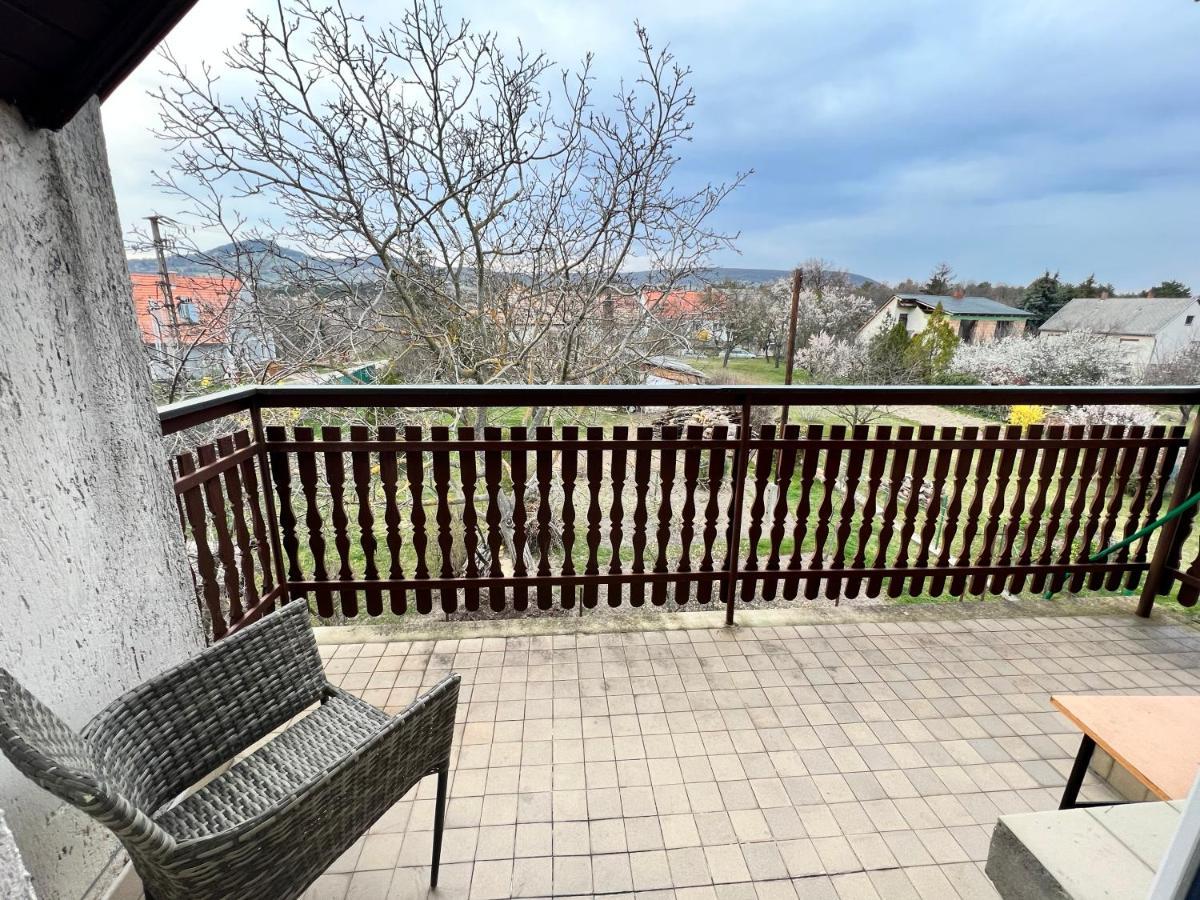 A Festo Vendeghaza / The Painter'S Guest House ซานกา ภายนอก รูปภาพ